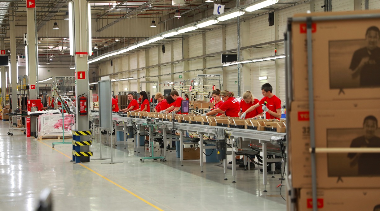 實力狙擊疫情,TCL電子2019年銷量創新高-鋒巢網