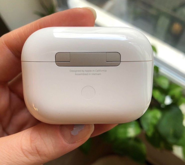 蘋果已經將一些AirPods Pro的生產從中國轉移到了越南-鋒巢網
