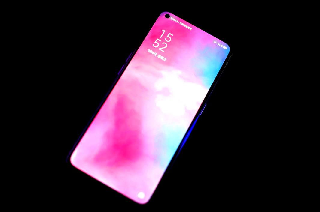 OPPO Ace2輕體驗:值得入手的高顏值游戲手機-鋒巢網