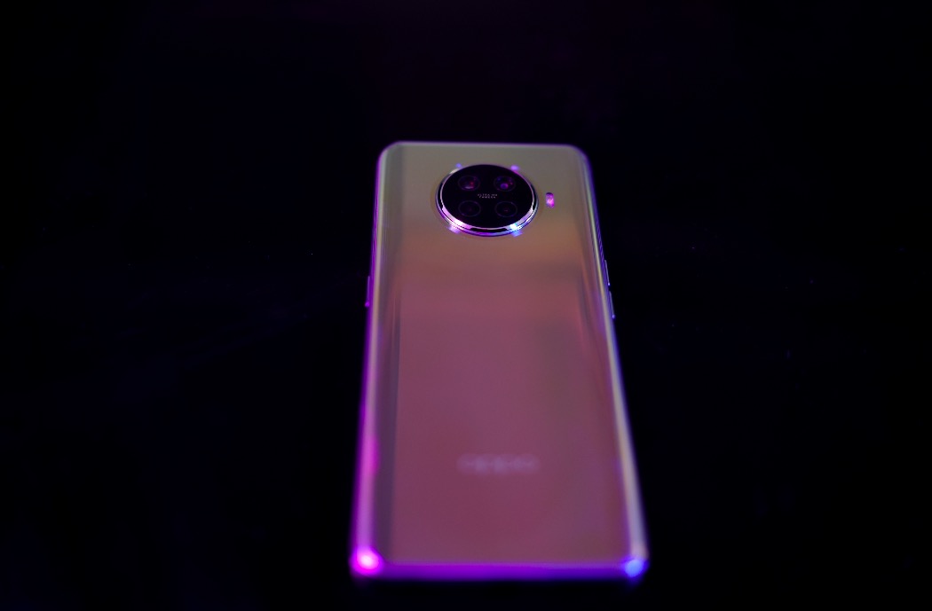 OPPO Ace2輕體驗:值得入手的高顏值游戲手機-鋒巢網