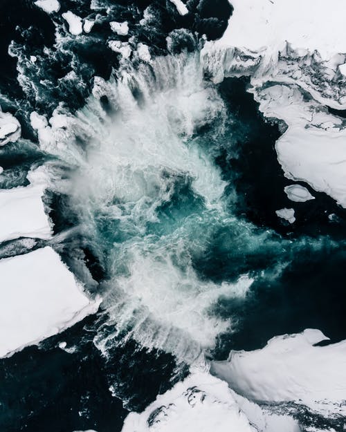 政策收緊，該唱“涼”中概股了？-鋒巢網