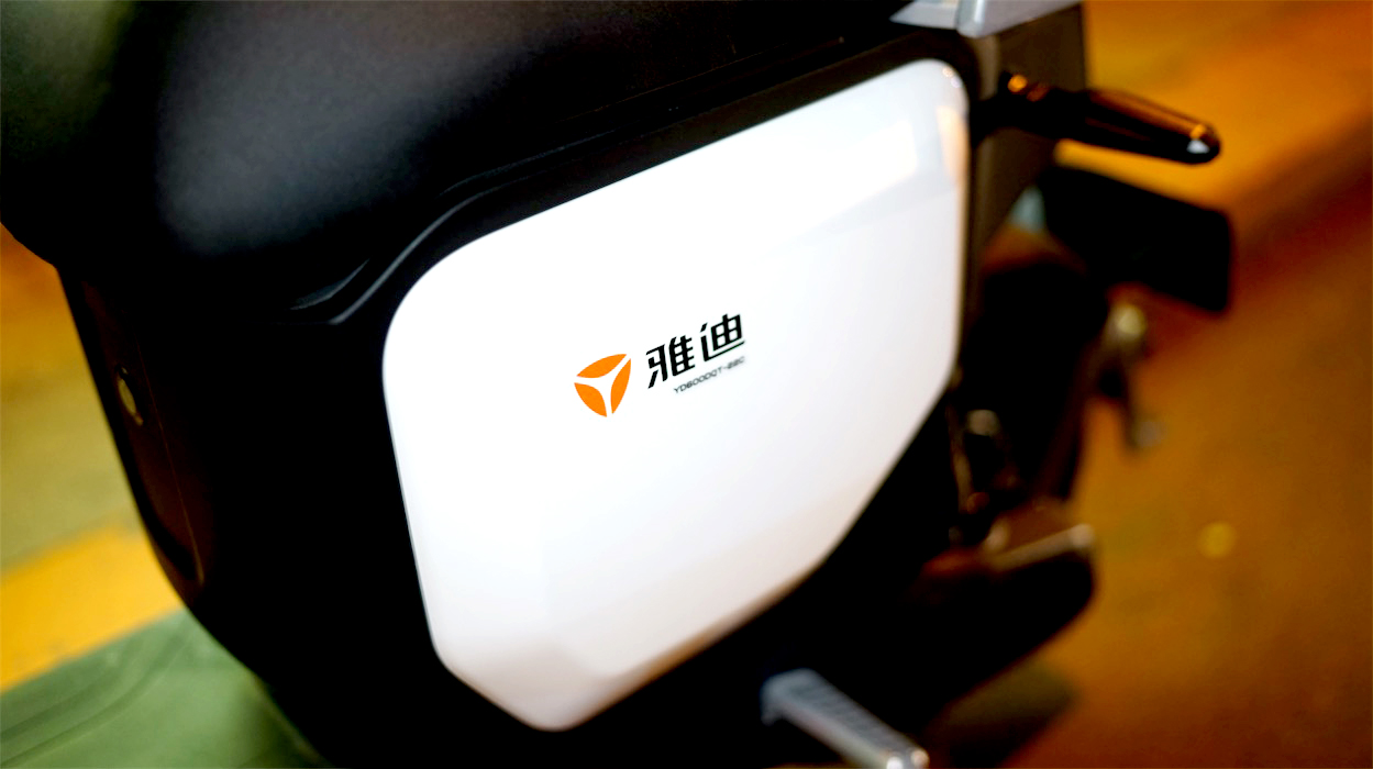 雅迪V1城市體驗(yàn):舒適輕便,騎行動(dòng)力更強(qiáng)-鋒巢網(wǎng)