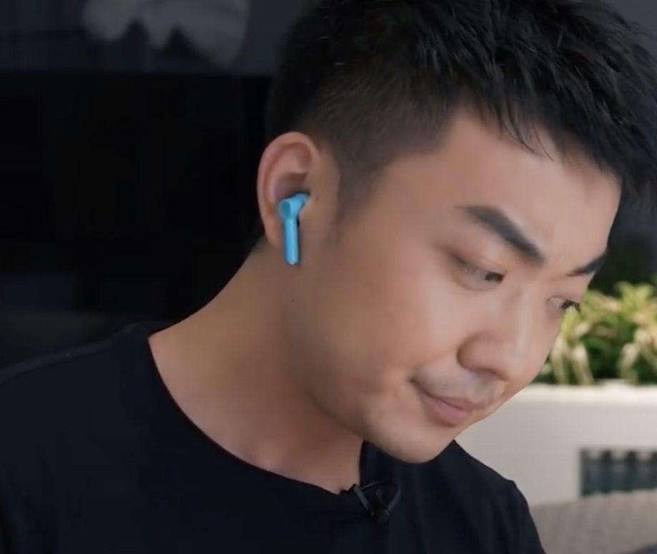 最新泄露的一加耳機(jī)售價(jià)低于100美元-鋒巢網(wǎng)