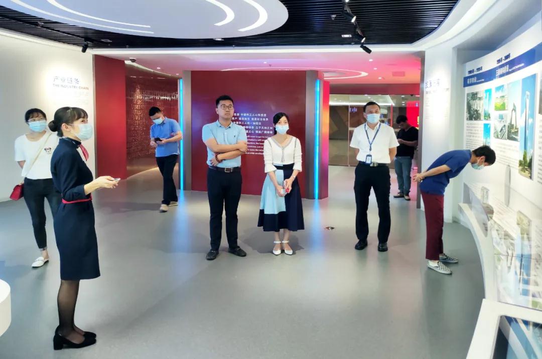 關愛老人計劃：Nokia?C3“一鍵”新守護上手圖賞-鋒巢網