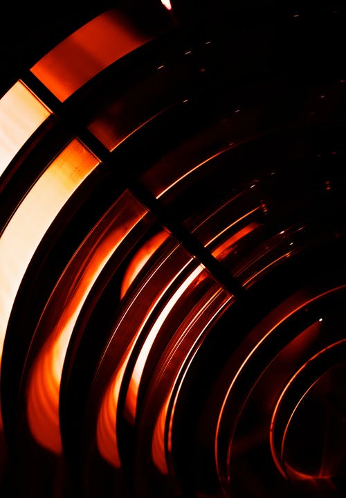 不漲價的iPhone12更強了?-鋒巢網