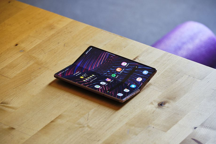 在旗艦手機(jī)銷量增長之后,三星發(fā)布了有史以來最高的收入-鋒巢網(wǎng)