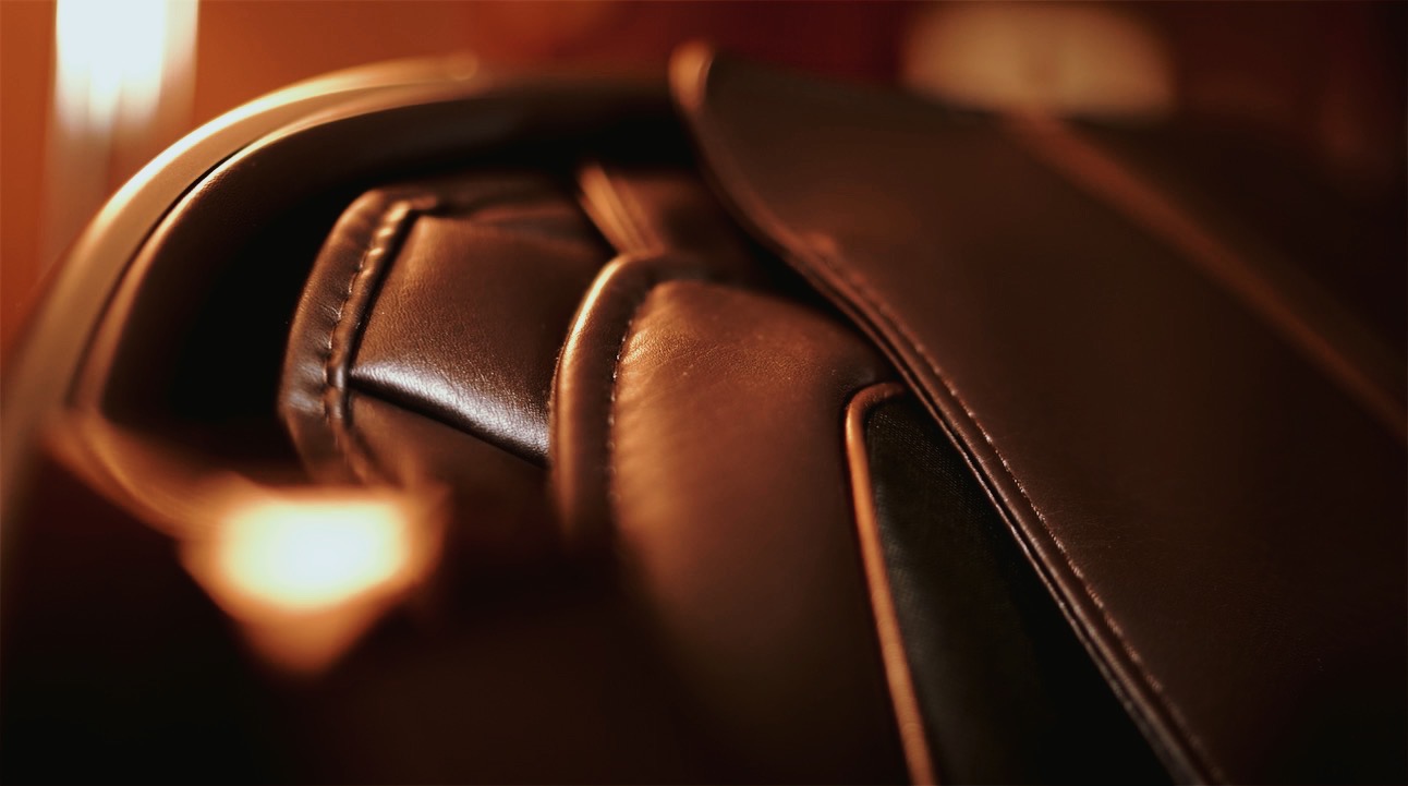 榮泰YN8800按摩椅體驗：減少焦慮，學會生活的柔軟-鋒巢網