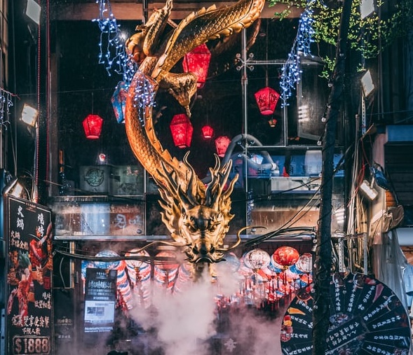 炫富背后生意經-鋒巢網