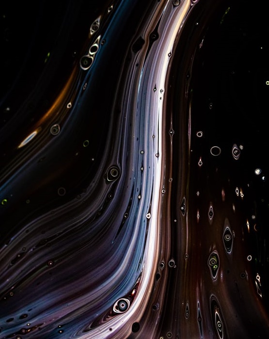 拼多多激進,黃崢勇退-鋒巢網