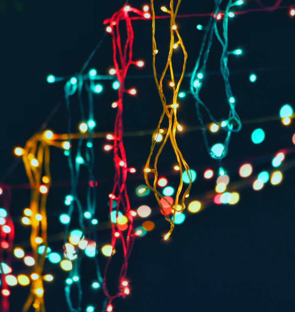 億萬首富,交友需謹慎-鋒巢網