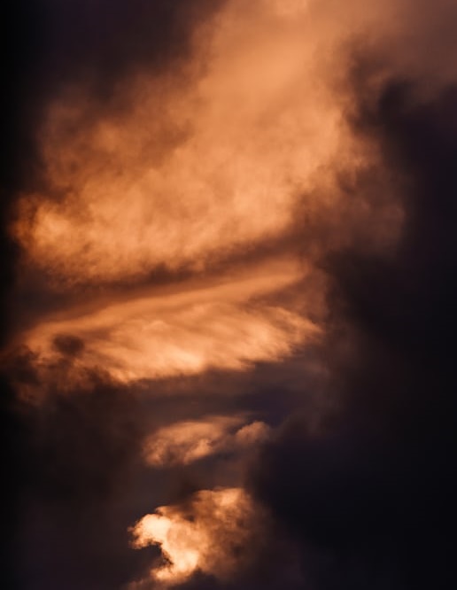 幣圈驚魂100天：暴富、暴跌、爆倉-鋒巢網