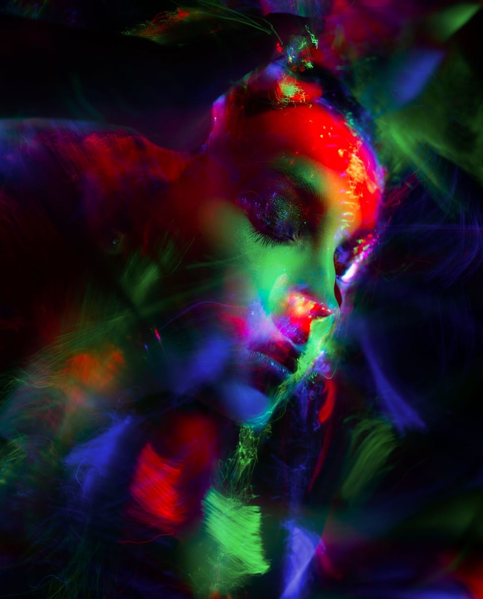 流量“塌房”，虛擬偶像能否雄起？-鋒巢網