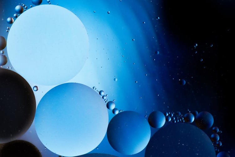 小鵬“回港”，召喚蔚來-鋒巢網(wǎng)