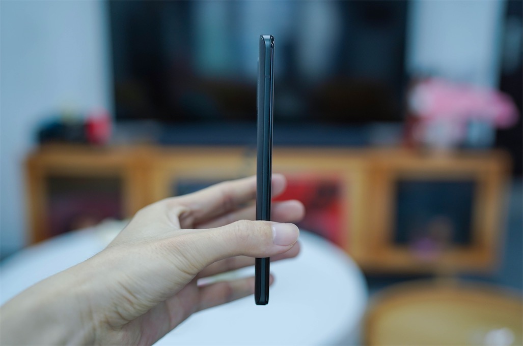 iQOO 8實測上手體驗：王者歸來，從不高調(diào)-鋒巢網(wǎng)