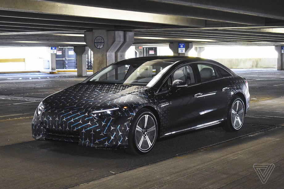 梅賽德斯-奔馳證實,電動EQS售價將超過10萬美元-鋒巢網