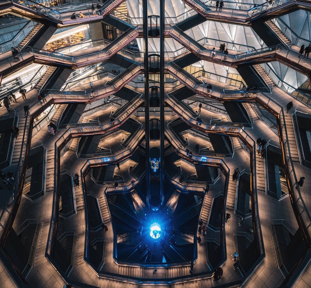 王府井賣不動電動車-鋒巢網