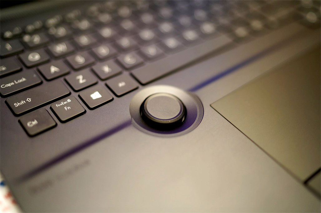 華碩ProArt 創(chuàng)16體驗：全新交互+頂級屏幕 更匹配創(chuàng)作的筆記本-鋒巢網(wǎng)