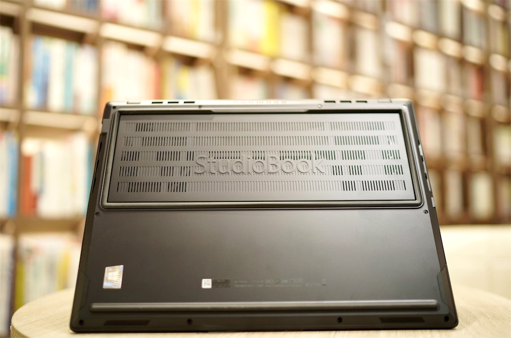 華碩ProArt 創(chuàng)16體驗：全新交互+頂級屏幕 更匹配創(chuàng)作的筆記本-鋒巢網(wǎng)